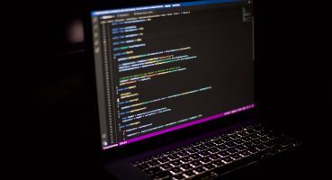 Web Geliştirme Trendleri: En Yeni Teknolojiler ve Tasarım Yaklaşımları