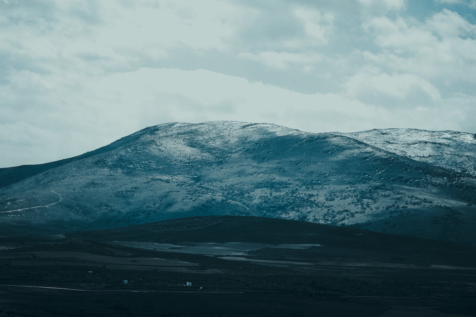 pexels-photo-16208832.jpegautocompresscstinysrgbdpr2h650w940dldosya