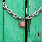 door-green-closed-lock.jpgautocompresscstinysrgbdpr2h650w940dldosya