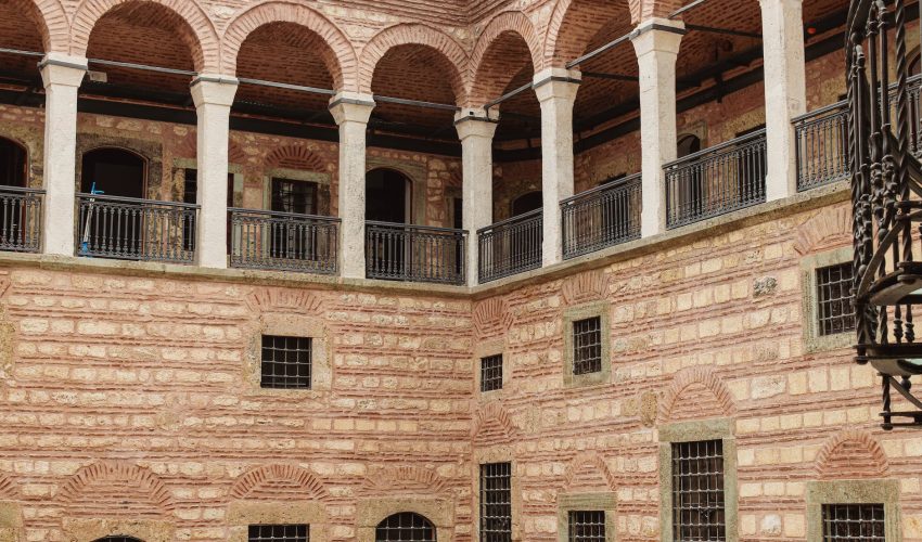 pexels-photo-11912604.jpegautocompresscstinysrgbdpr2h650w940dldosya