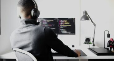 nubelson-fernandes-gTs2w7bu3Qo-unsplash