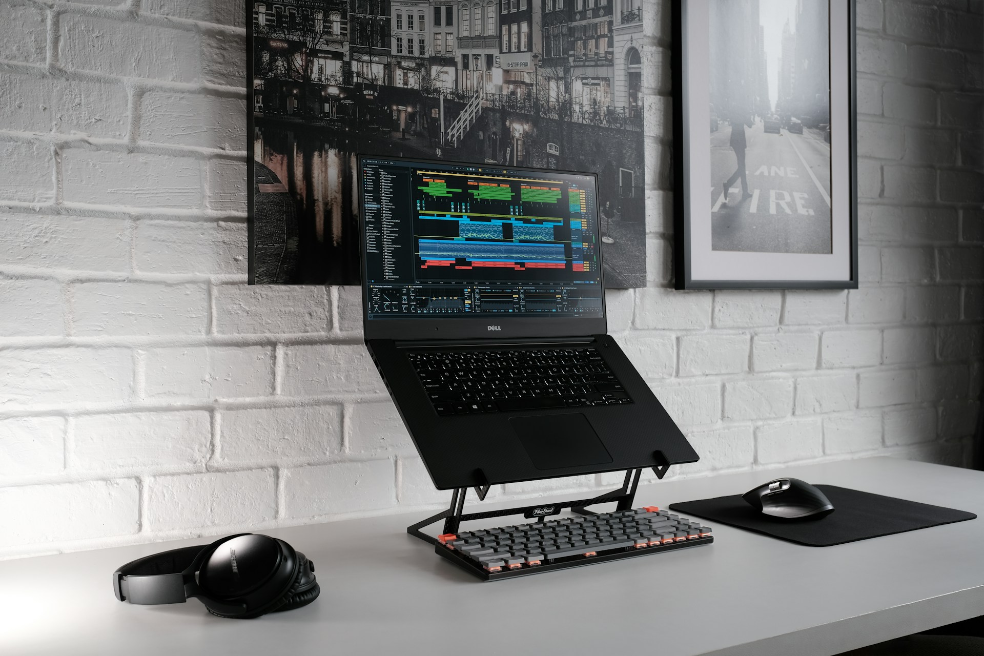 riekus-K7NrWCUINVY-unsplash-1