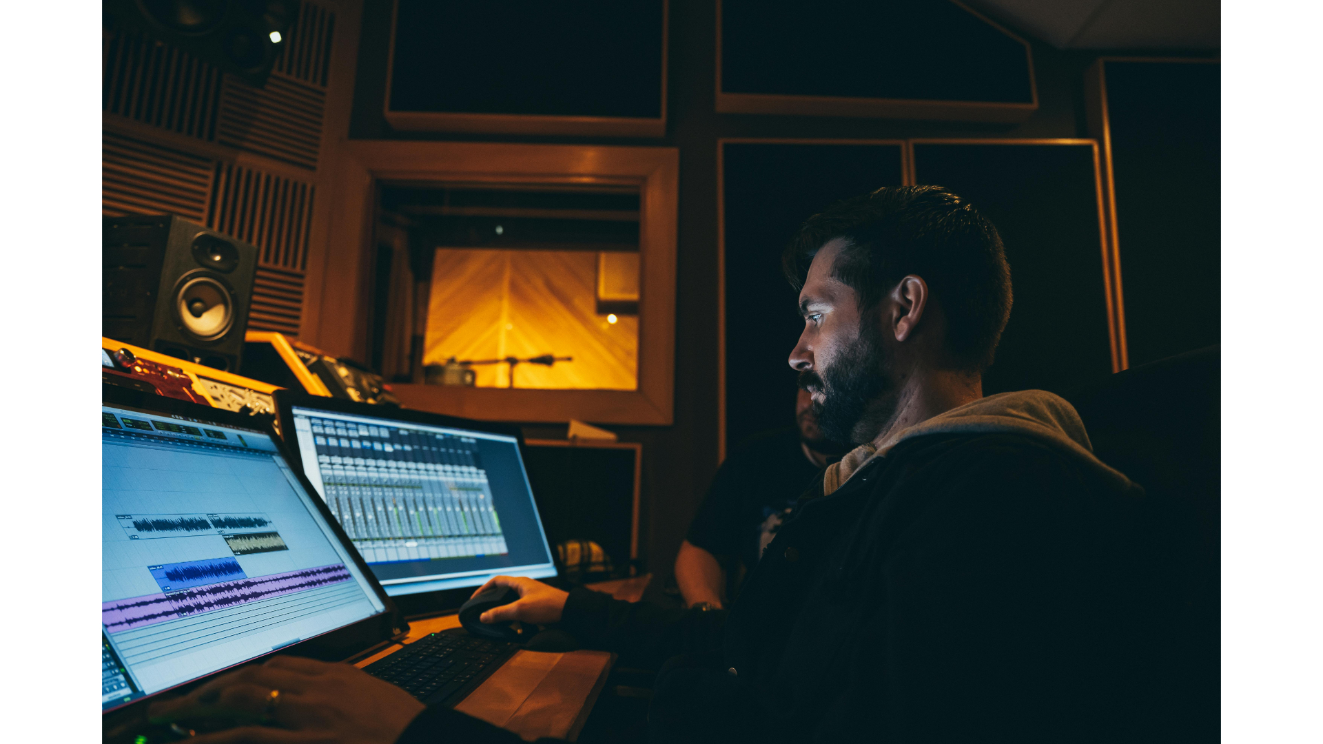 pexels-brett-sayles-4086274